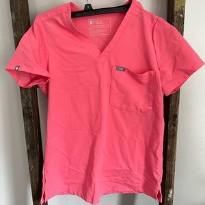 XS pink figs top